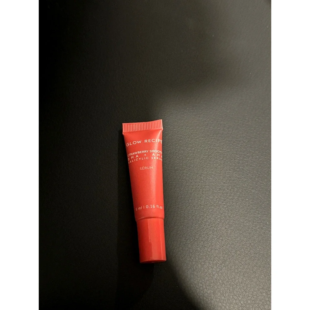 Glow Recipe Strawberry Smooth BHA + AHA Salicylic Acid Serum • 0.16 Fl Oz SEALED